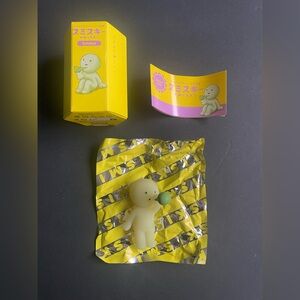 Smiski Sunday Series “Blowing Bubbles” Figurine